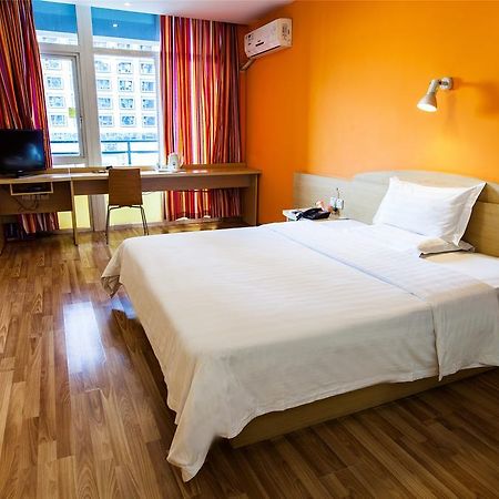 7Days Inn Guangzhou Tianhe Tianpingjia Subway Station Rom bilde